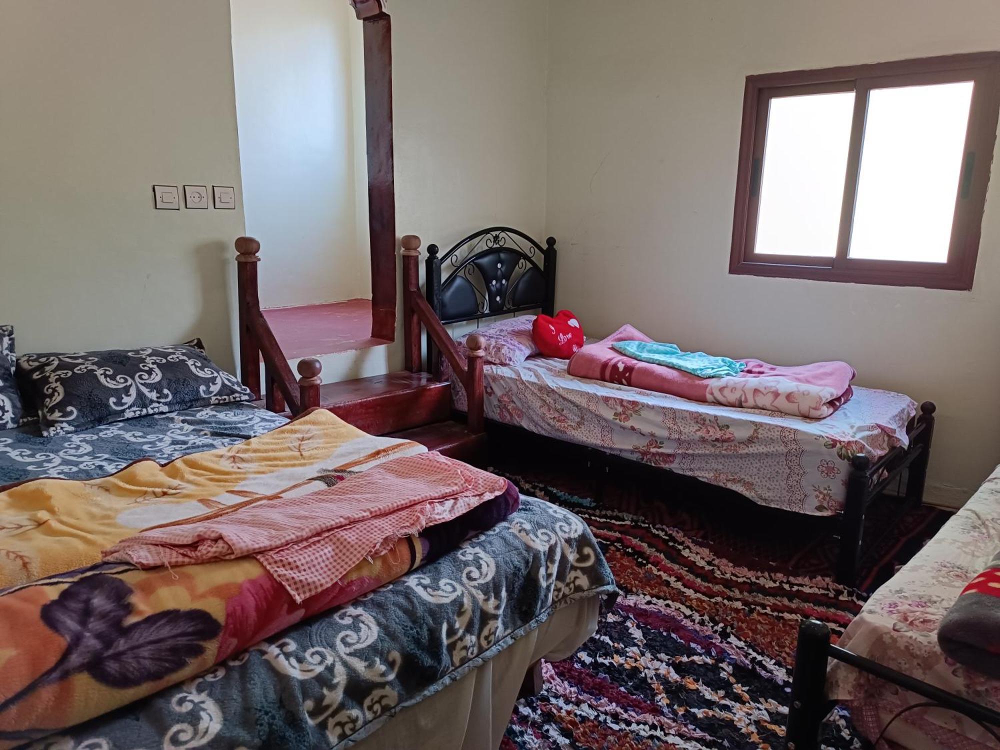 Auberge Toubkal Amsouzart Aitst Idar Tizgui المظهر الخارجي الصورة
