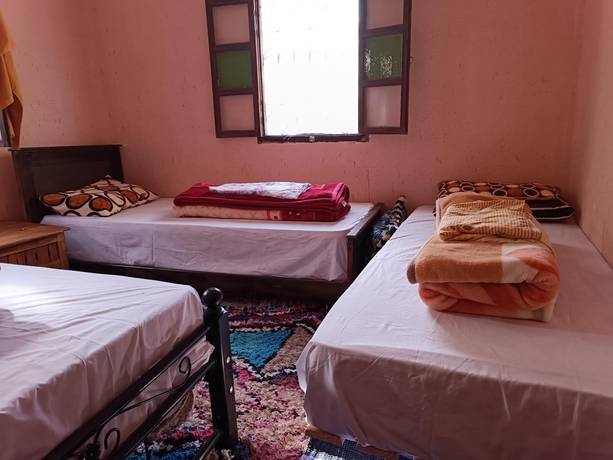 Auberge Toubkal Amsouzart Aitst Idar Tizgui المظهر الخارجي الصورة